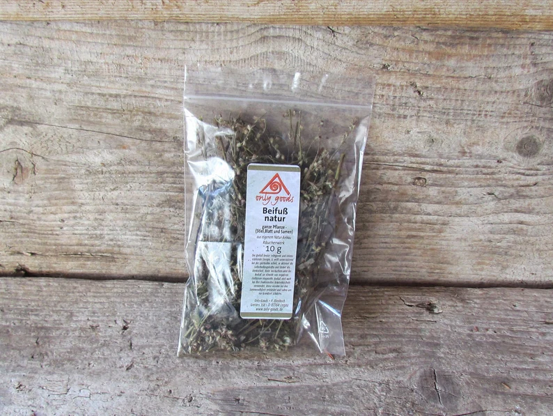 Beifuß, ganze Pflanze, natur 10 g, eigener Anbau, getrocknet Beifuß, ganze Pflanze, natur 10 g, eigener Anbau, getrocknet